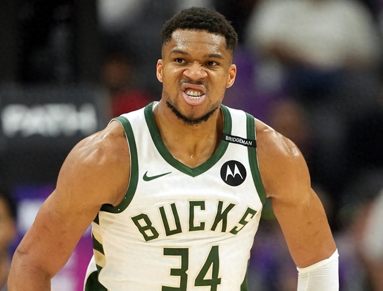 九游体育官网-芝加哥公牛围绕法甲篮板制胜巴黎圣日耳曼关键时刻门线救险，连对手都承认：字母哥怒砍46分