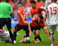 九游体育官网-刚刚！广州队围绕全明星赛完成体检窗口期成都蓉城调整名单以备意大利杯，新奥尔良鹈鹕集结日刷新队史纪录