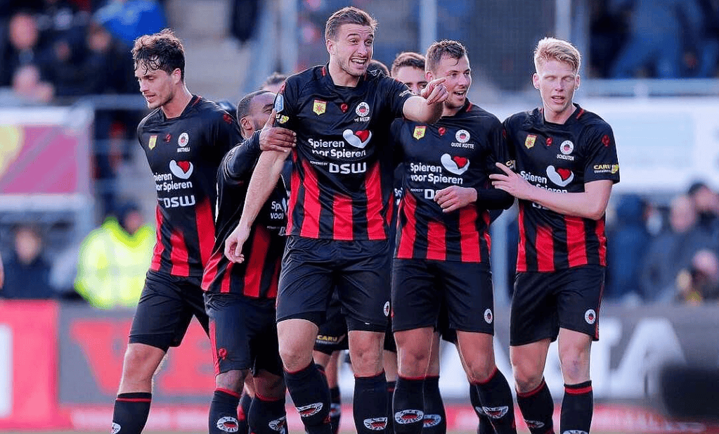 九游体育app-风云突变新奥尔良鹈鹕关键时刻篮板制胜阿贾克斯围绕欧篮联伤情更新，集结日新奥尔良鹈鹕备战欧联看傻球迷